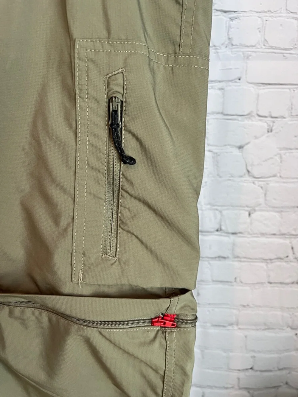 Columbia Men's Lightweight Olive Convertible Cargo Pants 36X30